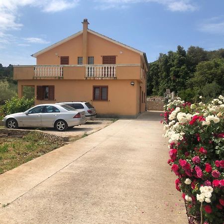 Apartman Sternak Kraj  Buitenkant foto