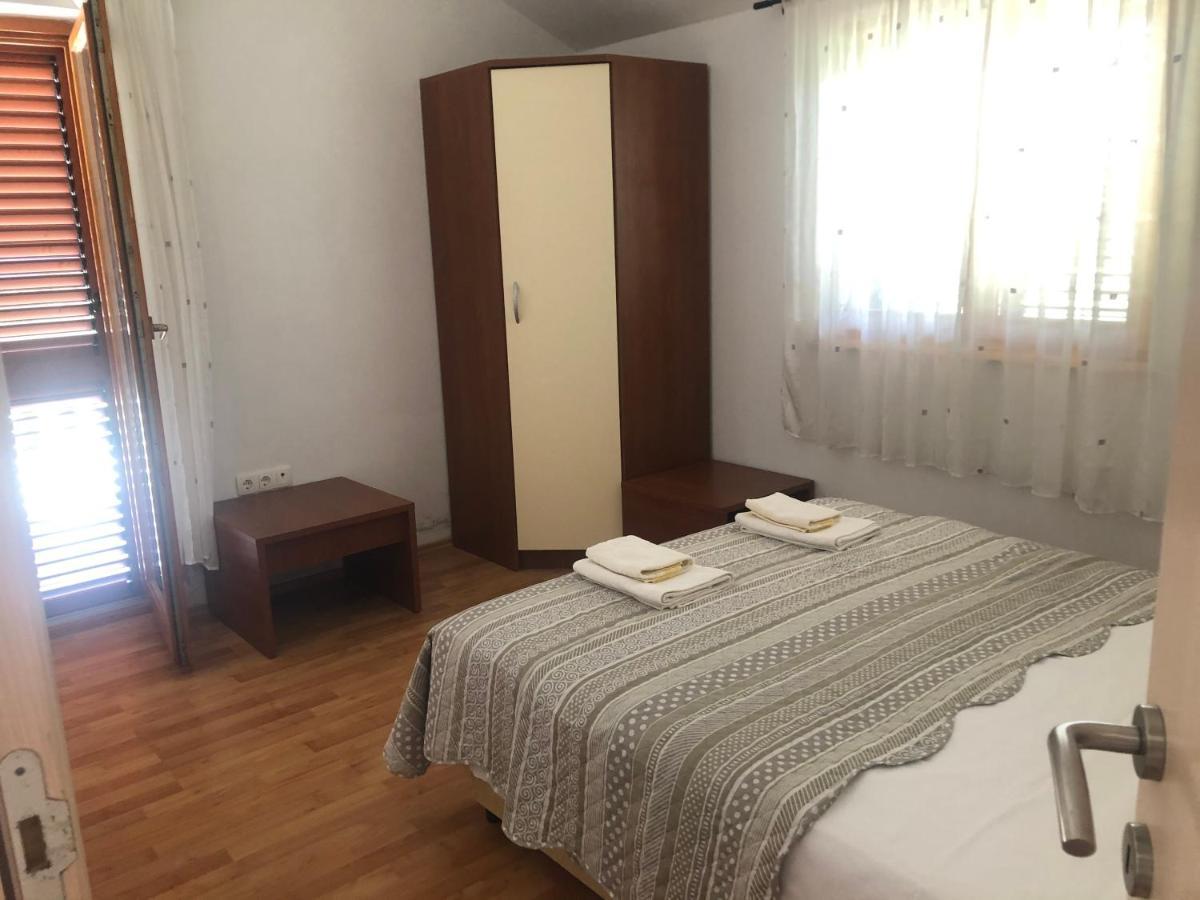 Apartman Sternak Appartement Kraj  Buitenkant foto